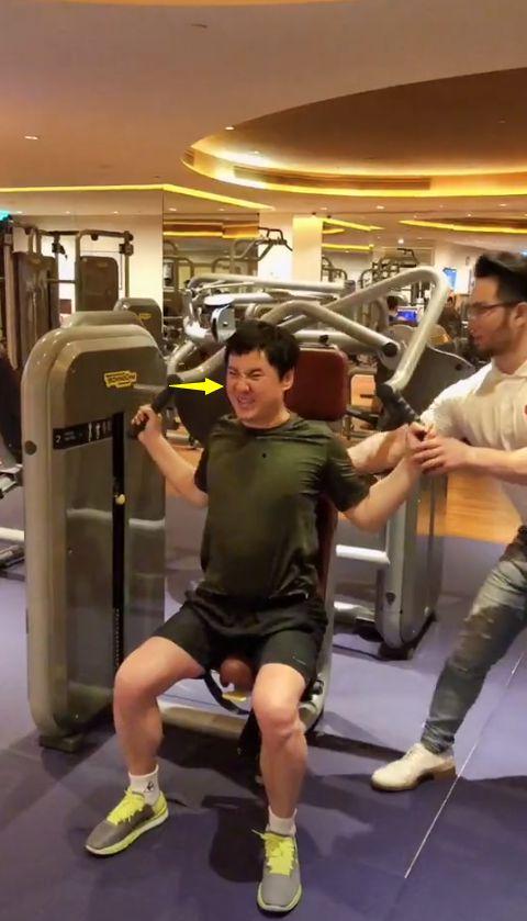 健身广场爆料怎么做视频,打造热门健身视频攻略全解析  第3张